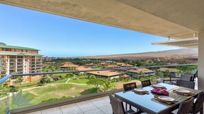 This secluded corner unit offers views of the West Maui Mountains & Molokai 