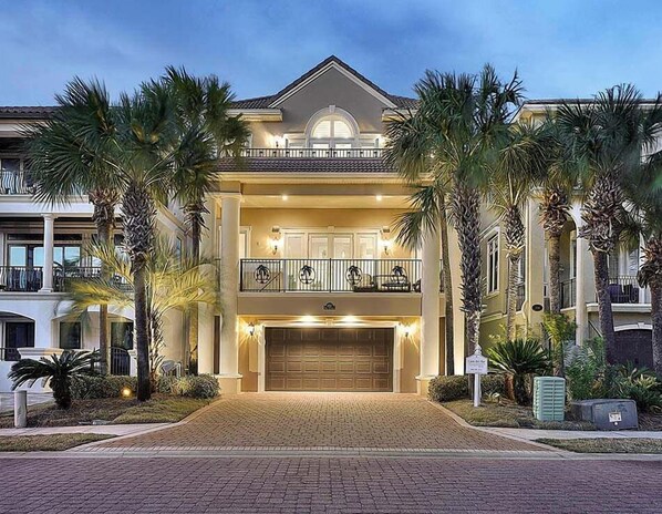Costa del Mar - Vacation Rental House with Private Pool and Ocean Views in Destiny by the Sea Destin, Florida - Five Star Properties Destin/30A
