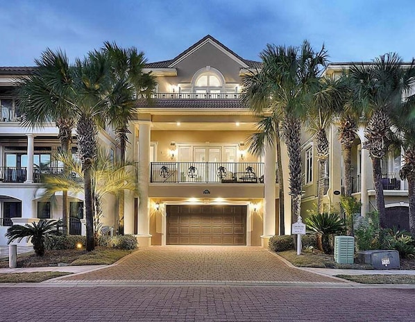Costa del Mar - Vacation Rental House with Private Pool and Ocean Views in Destiny by the Sea Destin, Florida - Five Star Properties Destin/30A