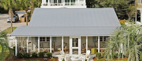 The White House - Seagrove Beach - Exterior