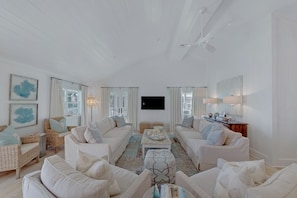 The White House - Seagrove Beach - First Floor - Living Area