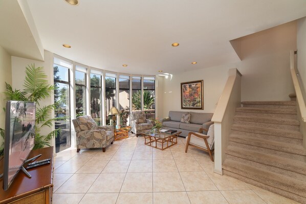 Gorgeous townhome with ample room for the whole family!