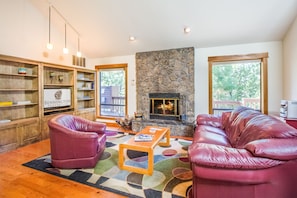 Living Room w/Wood Fireplace
