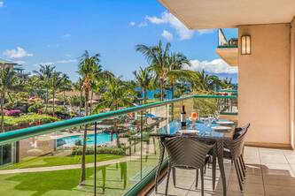 Maui Resort Rentals: Honua Kai Konea 345 - Large 2BR w/ Great Interior Courtyard Location