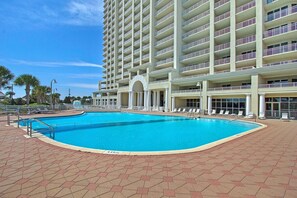 Pools at Ariel Dunes I Building