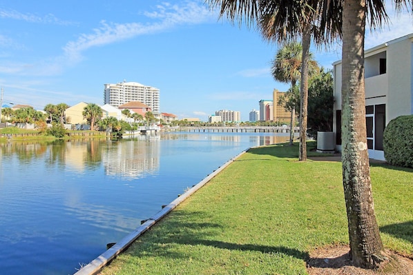 Lake that backs up to Shoreline Towers 4-3