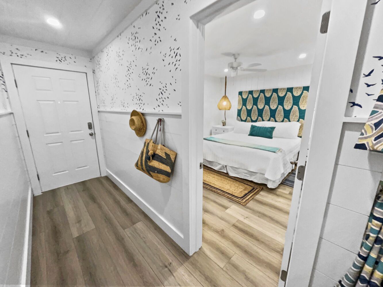 208B Harbor View, Steps from the Beach, Free Wifi