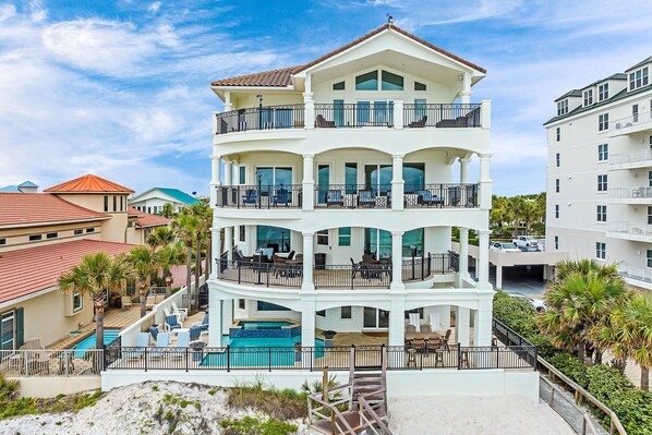 Palazzo del Mar - Luxury Beachfront Vacation Rental House with Private Pool and Personal Beach Access in Crystal Beach Destin, Florida - Five Star Properties Destin/30A