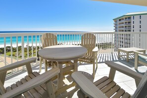 Silver Shells St. Croix 1104 - Balcony Table