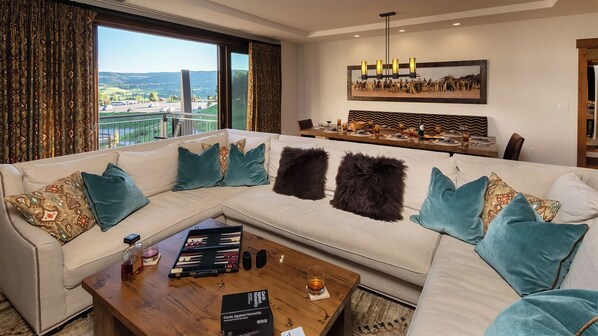 Beautiful great room with plenty of seating