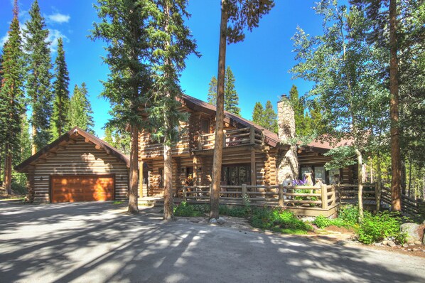 Exterior - Bear Lodge - Breckenridge Vacation Rental