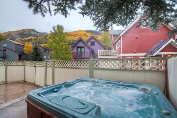 Hot Tub of Bachman Village #19