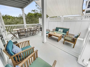 1st Floor | Outdoor Sitting Area