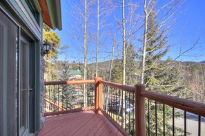 Main Floor Deck