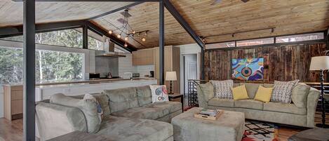 Elk Horn Cabin - a SkyRun Breckenridge Property - Plenty of seating for the whole family in the living room!