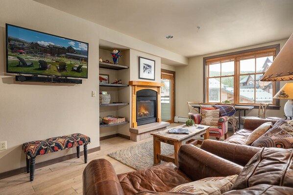 Welcome to Zephyr Mountain Lodge 1508