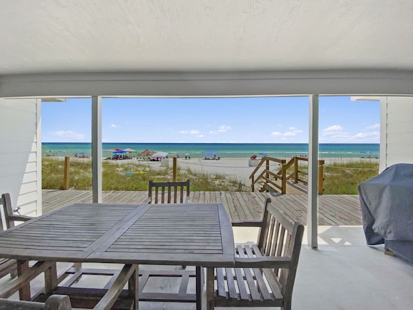 On the Beach | Outdoor Sitting Area