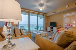 Gulf Front Living Area with Sleeper Sofa