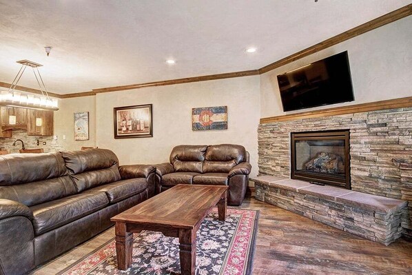 Living Room, Village at Breckenridge Chateaux 1023, Breckenridge Vacation Rental