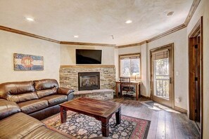 Living Room, Village at Breckenridge Chateaux 1023, Breckenridge Vacation Rental
