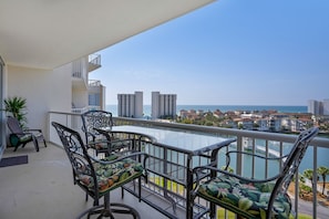 Pelican Beach Terrace 805 balcony views
