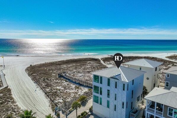Grayton Dream- Gulf Front Location in Grayton Beach