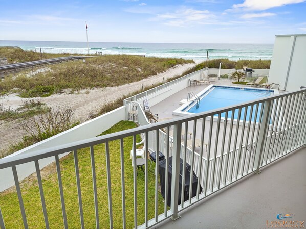 Island Surf #9 Balcony