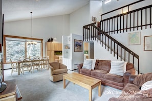Living / Dining - This Tannenbaum 2 Bedroom + Loft Unit Has The Perfect Spacious, Open Concept Layout