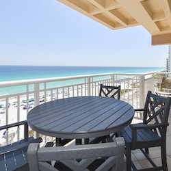 Destin Towers 92 - Balcony