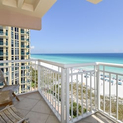 Destin Towers 92 - Balcony