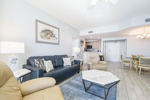 Silver Beach Towers East 1405- Living Area