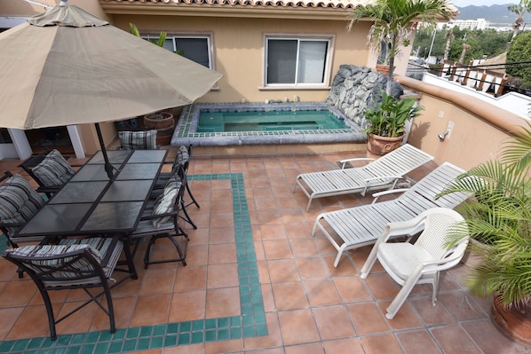 Patio - Looking down on the patio.