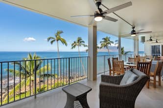 Oceanfront Oasis at Royal Mauian 518: Sapphire Views & Prime Location Await!