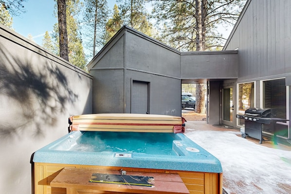 Bain à remous extérieur
