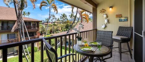 Lanai with dining table and seating