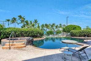 Kahalu'u Beach Villas Pool Area