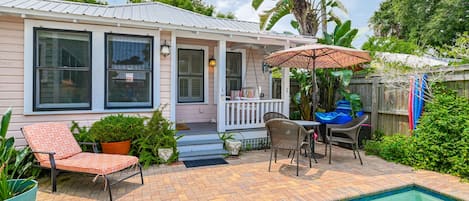 Restored Cottage Circa 1875 with heated saline pool.