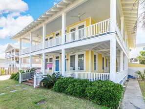 Two Levels of Wrap-Around Porches on Sea View Building