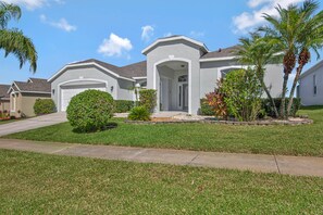 150-prestwick-drive--davenport--fl-33897---02.jpg