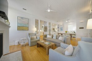OPEN, AIRY, COASTAL FLOOR PLAN- COMMUNAL SPACE FOR ALL