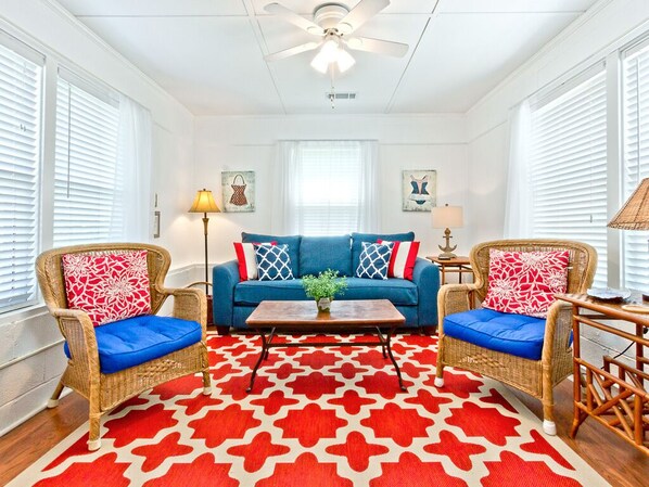Welcome To Little House!