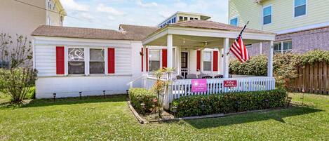 Front Exterior view of Little House