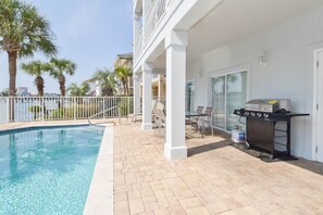 Bella Luna - Patio and Private Pool