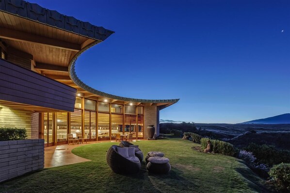 Frank Lloyd Wright Hawaii