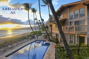 A13 Kihei Sands Beachfront Condominiums - Oceanfront Kihei Sands