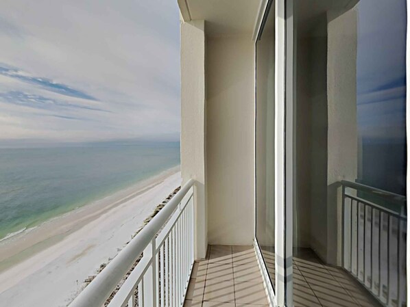 Welcome to The Pearl of Navarre #1703