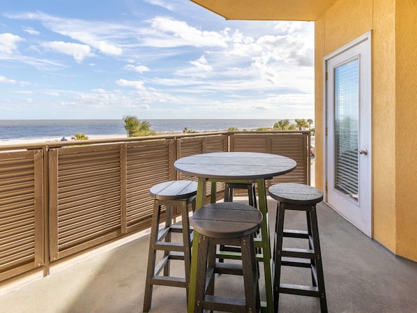Sandpiper 203 - Beachfront Balcony with Ocean Views