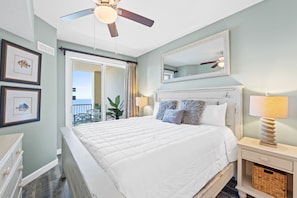 Gulf View Primary Bedroom with King Size Bed & balcony