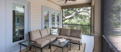 Top Screened-In Porch