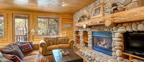 A True Mountain Cabin Feel - Cozy Up by the Gas Fireplace